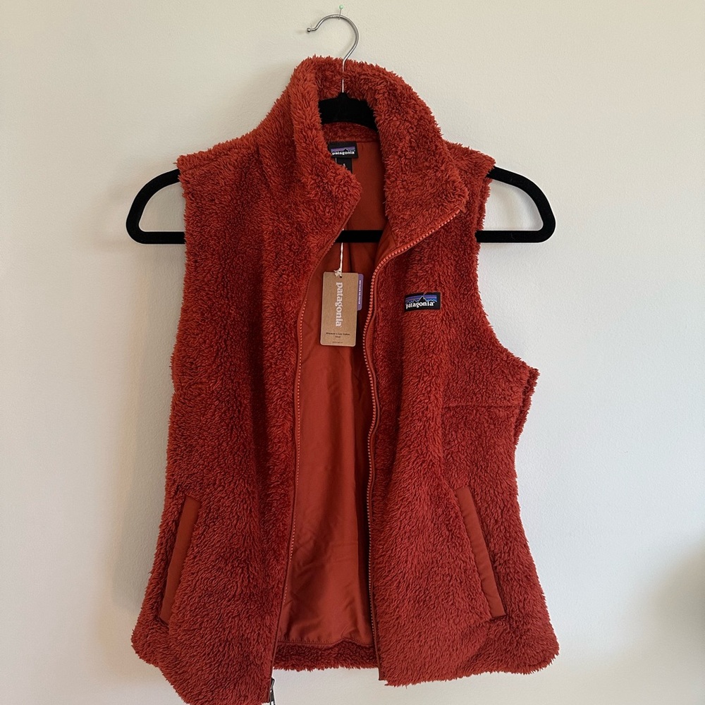 NWT Patagonia Los Gatos Fleece Vest Burnished Red